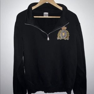 CANADIAN HALF-ZIP